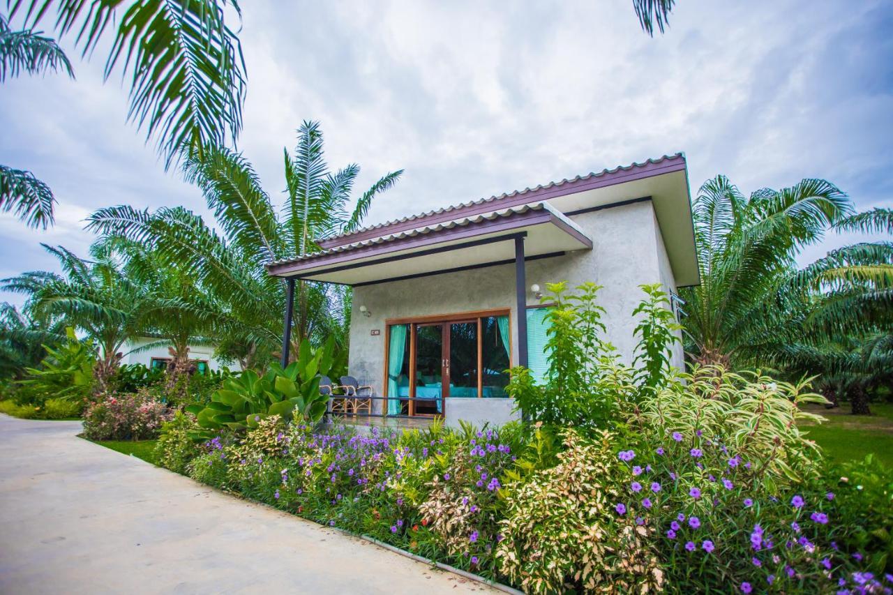 Palm Pran Resort Pran Buri Ngoại thất bức ảnh