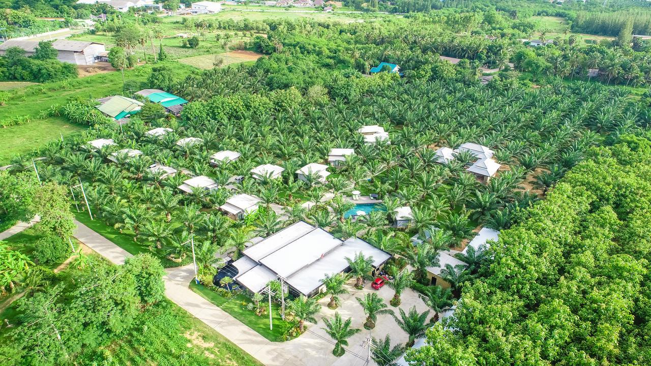 Palm Pran Resort Pran Buri Ngoại thất bức ảnh