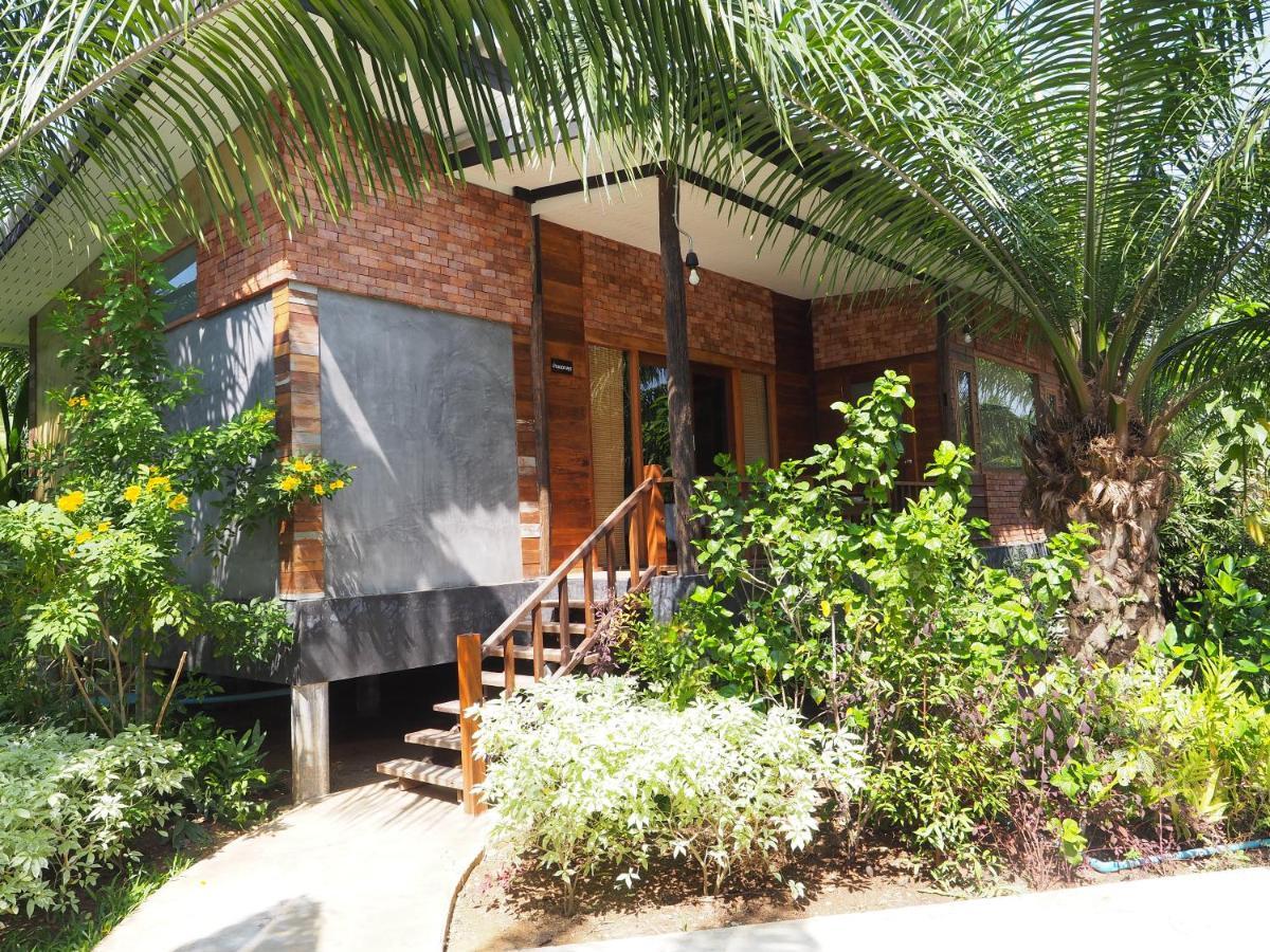Palm Pran Resort Pran Buri Ngoại thất bức ảnh