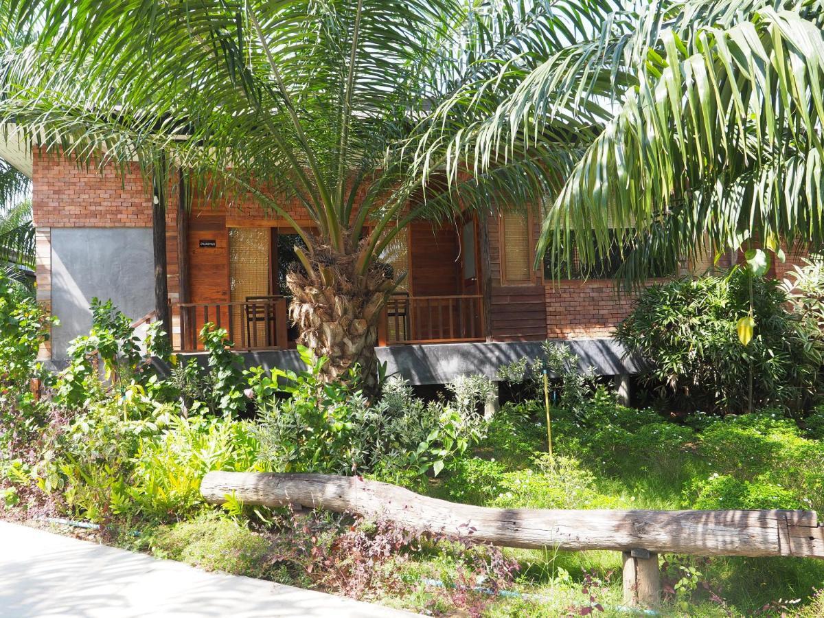 Palm Pran Resort Pran Buri Ngoại thất bức ảnh